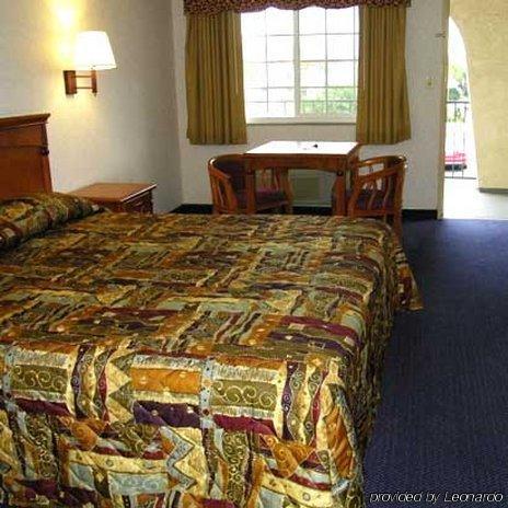 Flamingo Inn Rosemead Rum bild